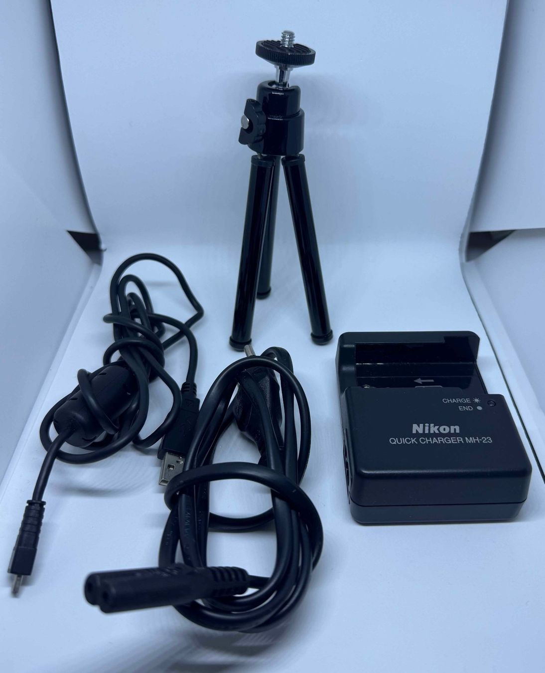 Nikon Appareil photo: Kamera Nikon D5000 Objektiven wenig gebraucht – D'occasion à Seltisberg par Selti 4