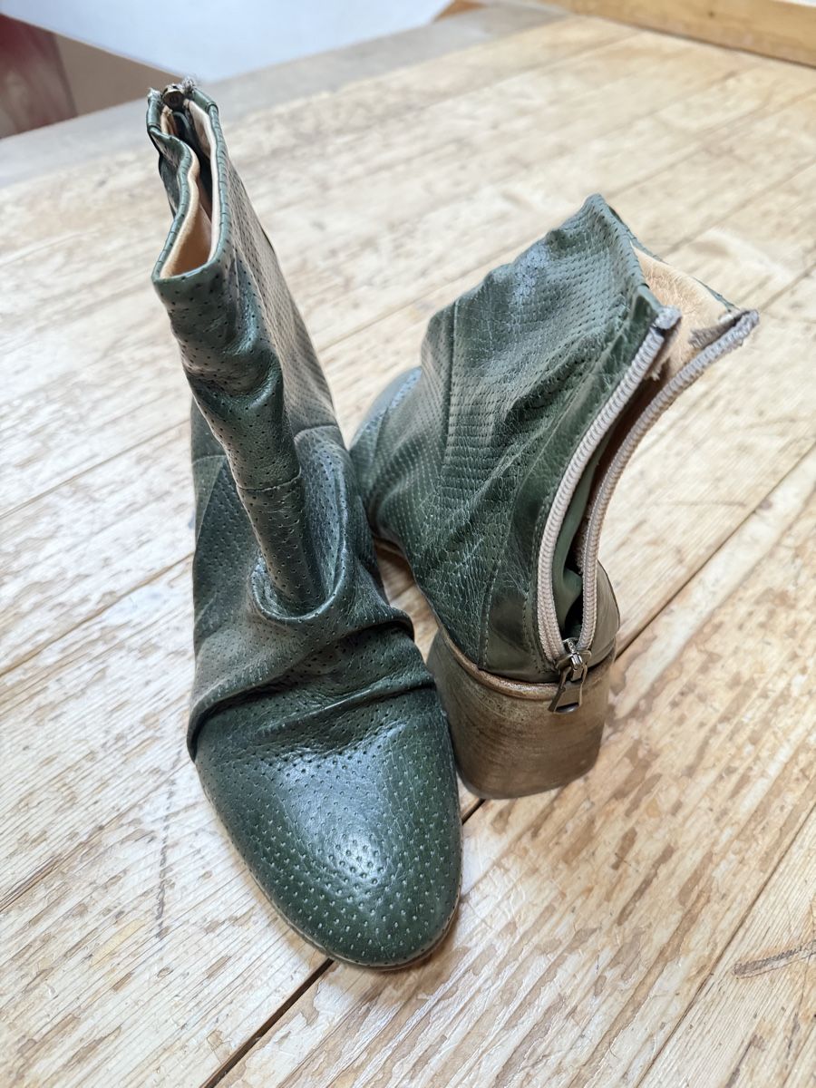 Damenschuhe: Stiefelette von Sorgente – Gebraucht aus Donat von troja007 2