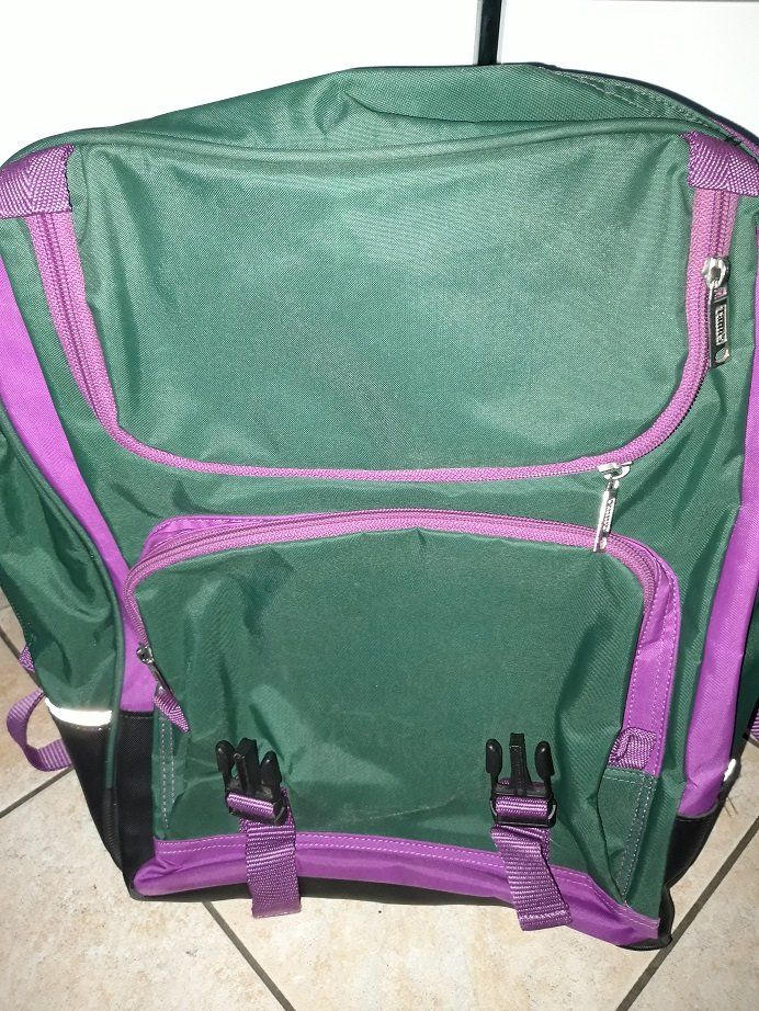 Zaini: Sac pour écoliers – Usato da Villeneuve VD venduto da vog_yc5s 3