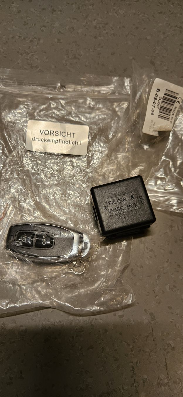 Componenti elettronici: Empfänger mit fernbedienung – Nuovo (secondo la descrizione) da Baar venduto da Vel...Baar45