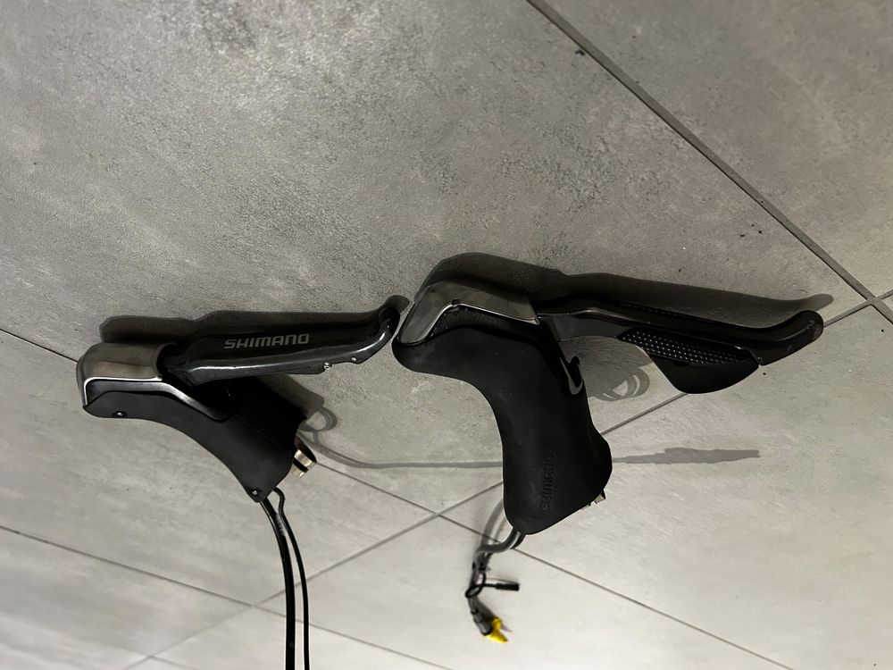 Shimano Di2 ST-R785/BR-RS785 Scheibenbremsen Set Für Rennräder – 2016 Modell
