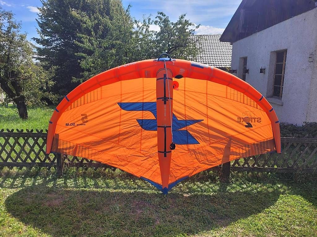Surfen: F one Strike V2 5qm Wing – Gebraucht aus Weiningen TG von HESN2 2
