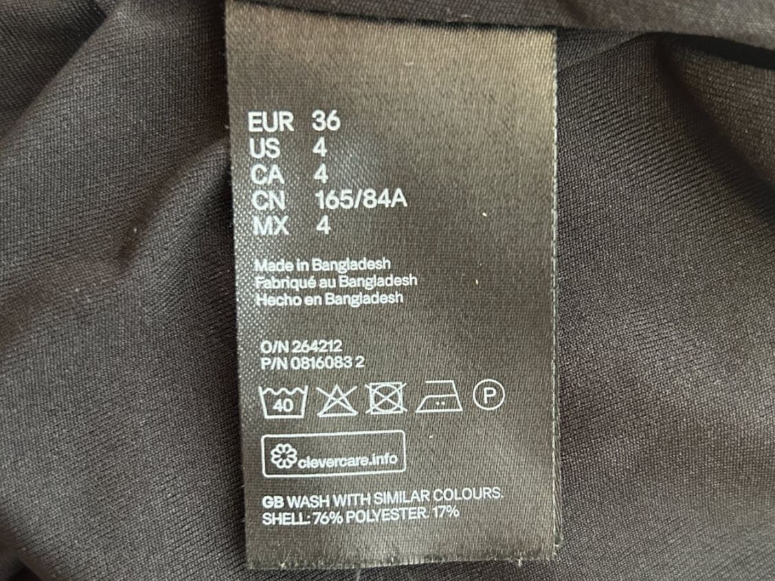 H&M Vestiti: Élégante robe fourreau de soirée noire – Usato da Soyhières venduto da Maponos 4