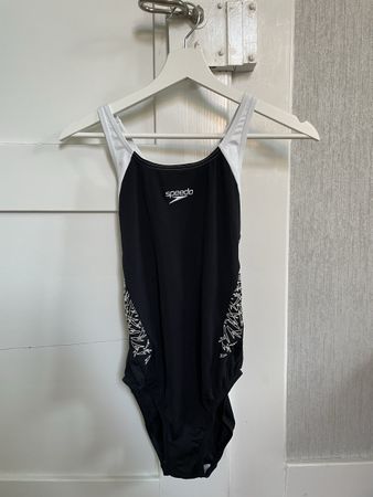 Speedo Badeanzug Gr. S