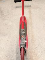 Razor S Spark Scooter - fast neu