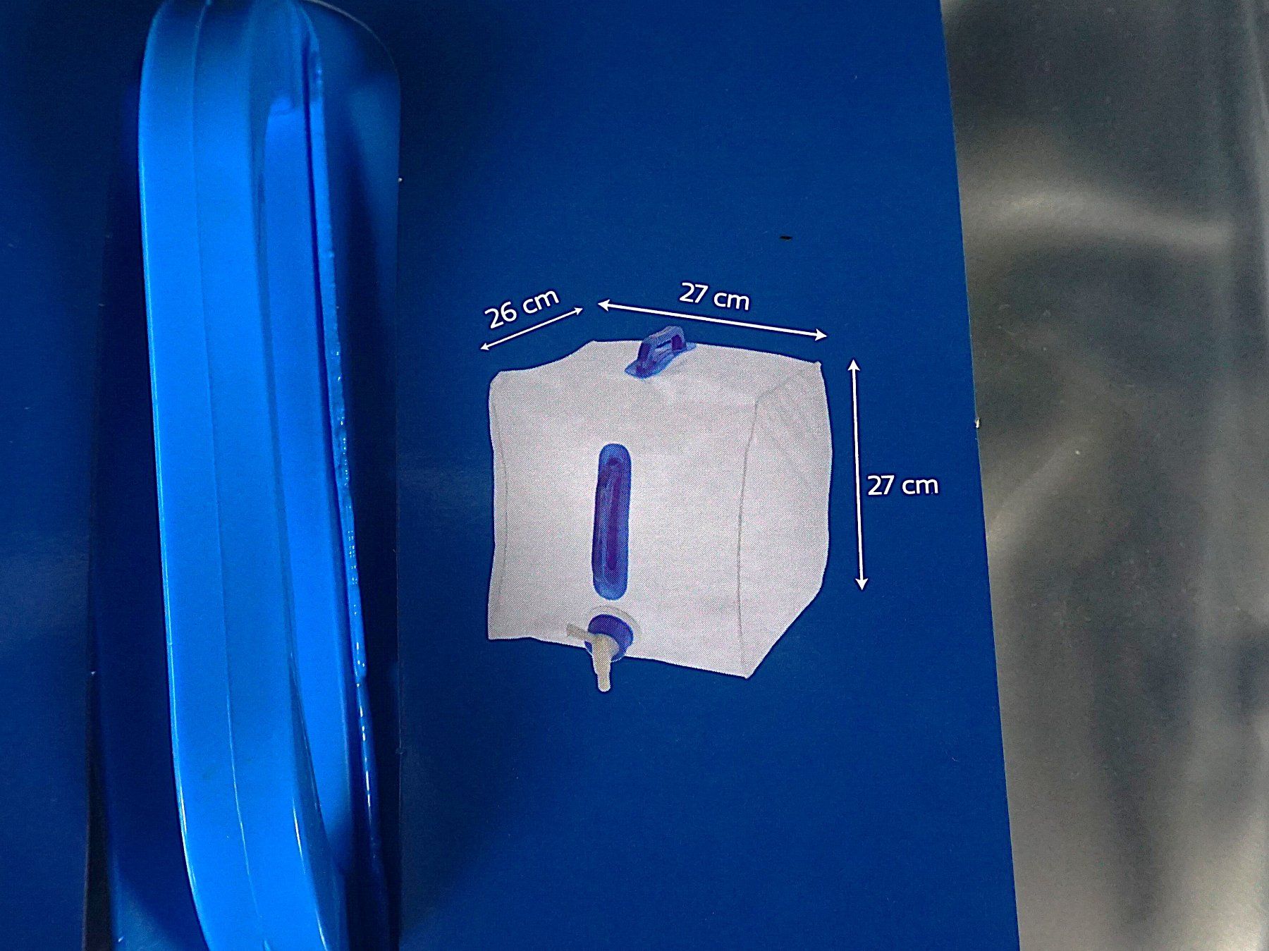 Abbeveratoi e trogoli: Wassertank 20 L 27 x 27 x 26 cm – Usato da Pratteln venduto da Restwert_Pratteln 2