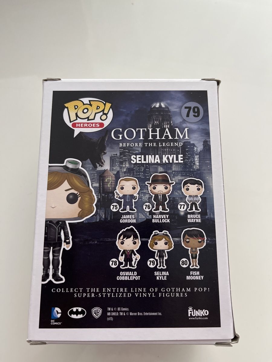 Funko Figurines: Funko pop Gotham Selina Kyle 79 – D'occasion à Yverdon-les-Bains par vin_95zk 2