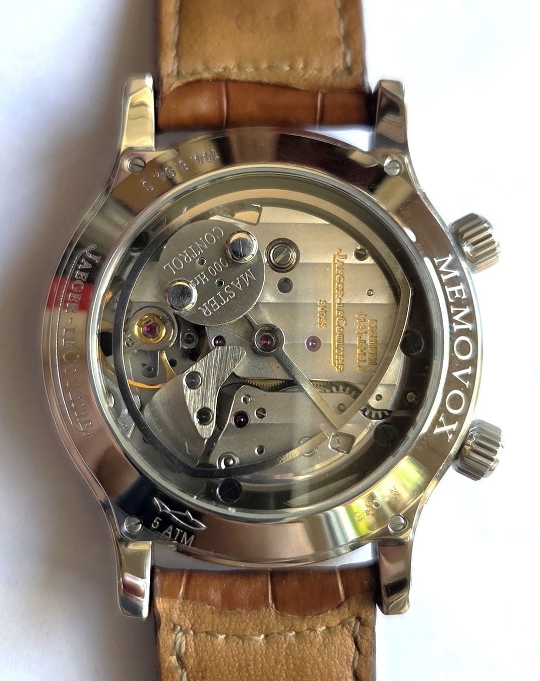Jaeger-Lecoultre Montres: Jaeger-Le Coultre Memovox Master Control 144.8.94S – D'occasion à Bottighofen par Absaras 4