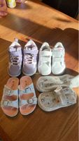 Lot de 4 paires de chaussures enfant, état correct