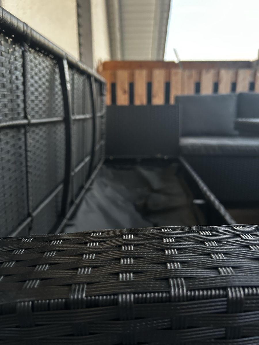 Divani: Tolle Rattan Lounge Set mit Tisch – Usato da Gossau SG venduto da deb_kp7p 1