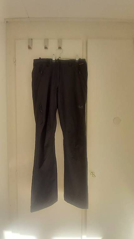 Jack Wolfskin Hosen: Trekkinghose Jack Wolfskin Gr. 36 – Gebraucht aus thun von bab_5bk7