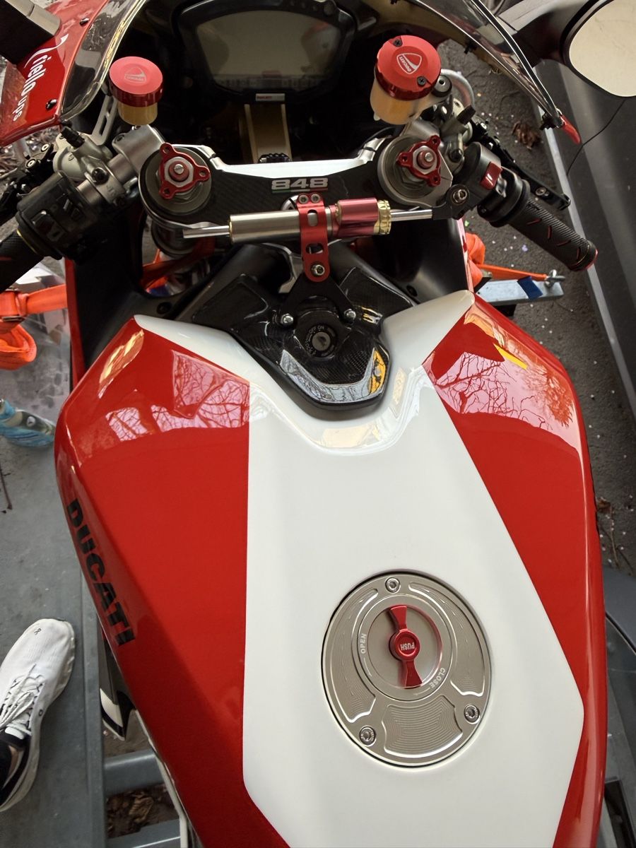 Ducati Strada: Ducati 848 – Usato da Wigoltingen venduto da Lhp 5