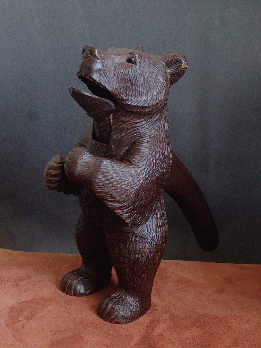 Sculture & Statue: Brienzer Bär Nussknacker aus Holz um 1890 – Usato da gais venduto da dun_c2xc