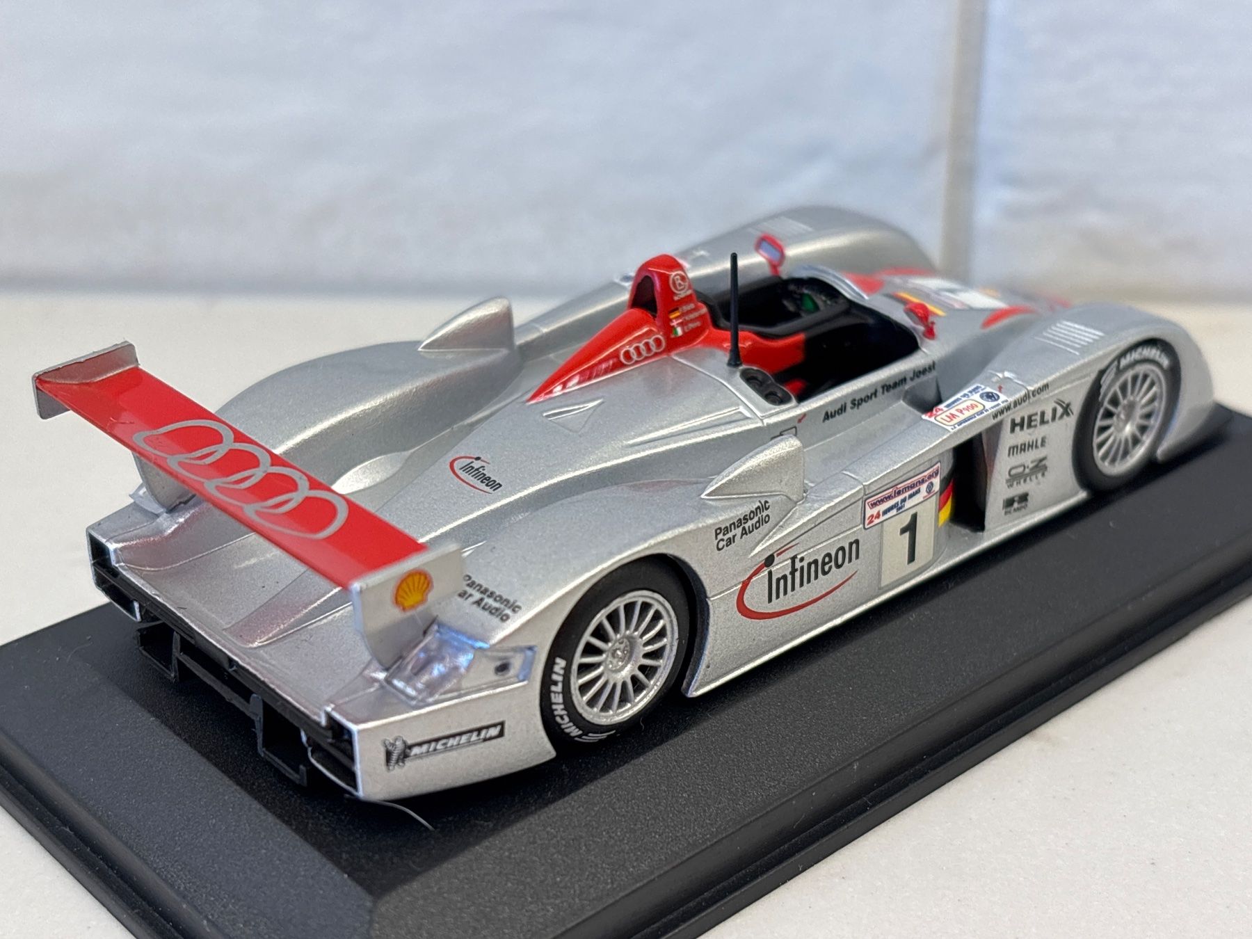 IXO Modellini d'auto: Ixo Audi R8 Le Mans 2001 – Nuovo (secondo la descrizione) da Gollion venduto da Hampton 2