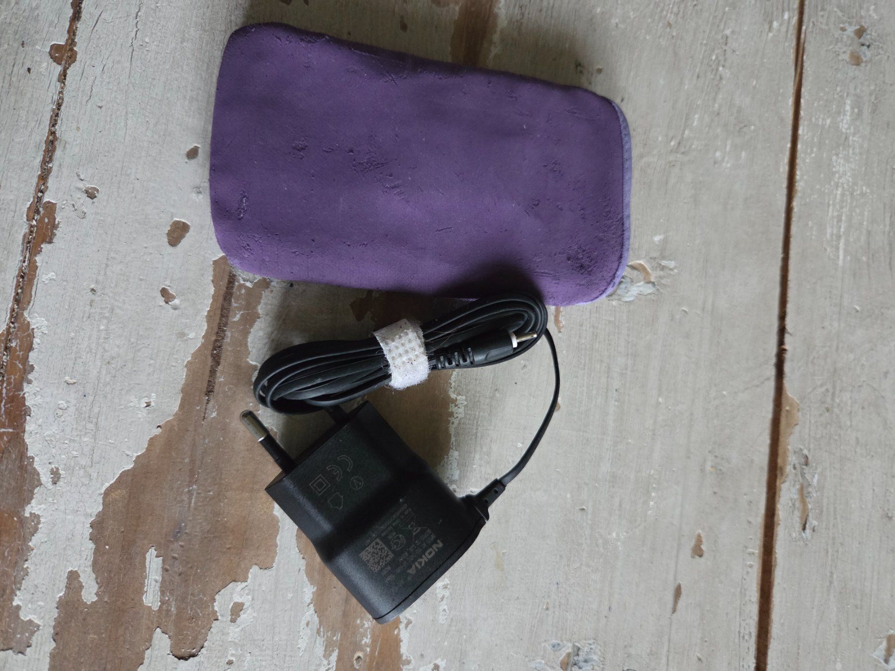 Nokia Telefoni cellulari / Smartphones: Natel Nokia C7 mit Netzteil und Cover – Usato da Kölliken venduto da Tzhspeu1 9