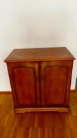 Vintage Holz- Kommode mit 2 Türen
