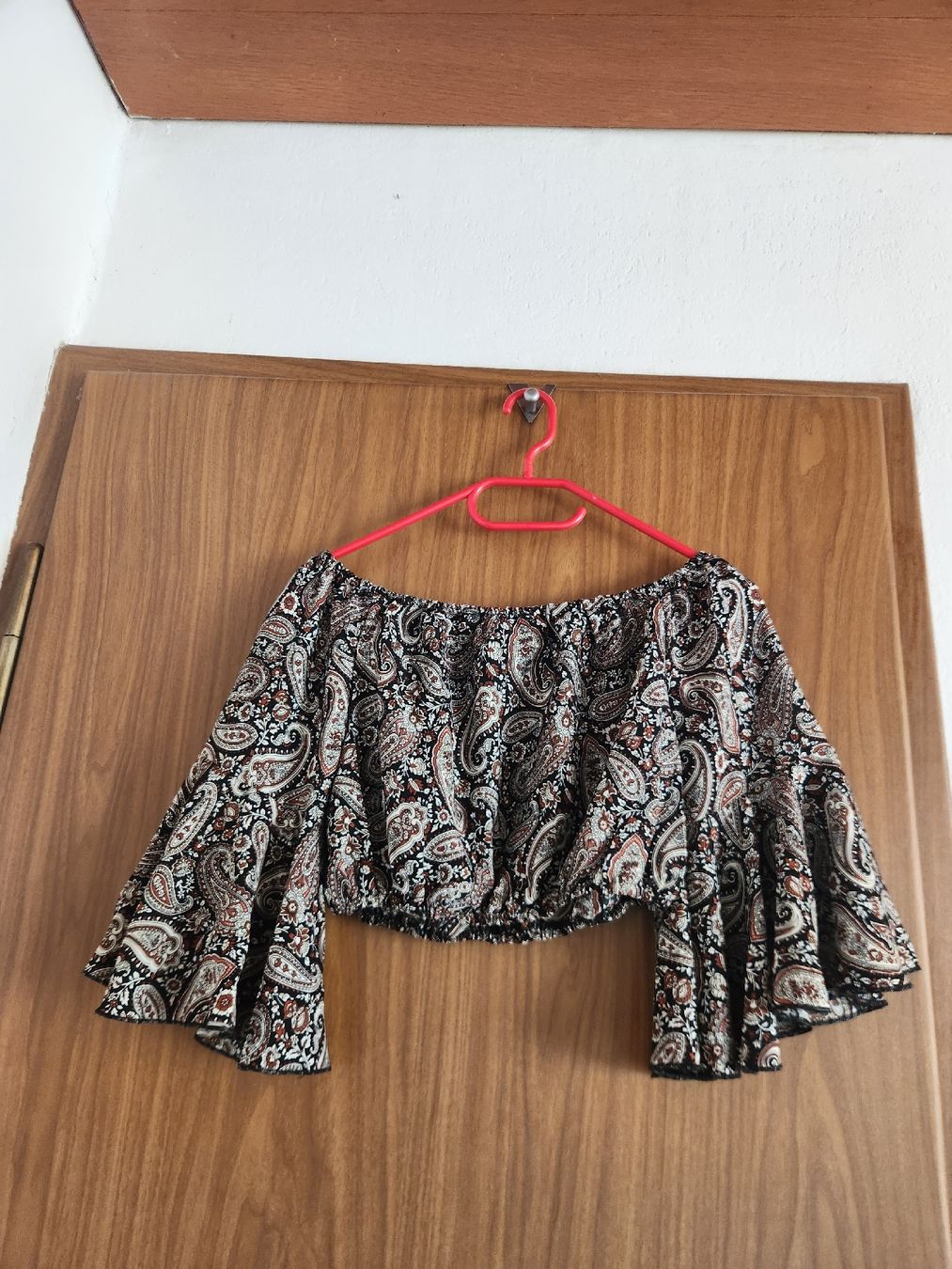Top: Haut Bardot imprimé fleuri taille S/M  – Usato da Niedergösgen venduto da Eva2410 1