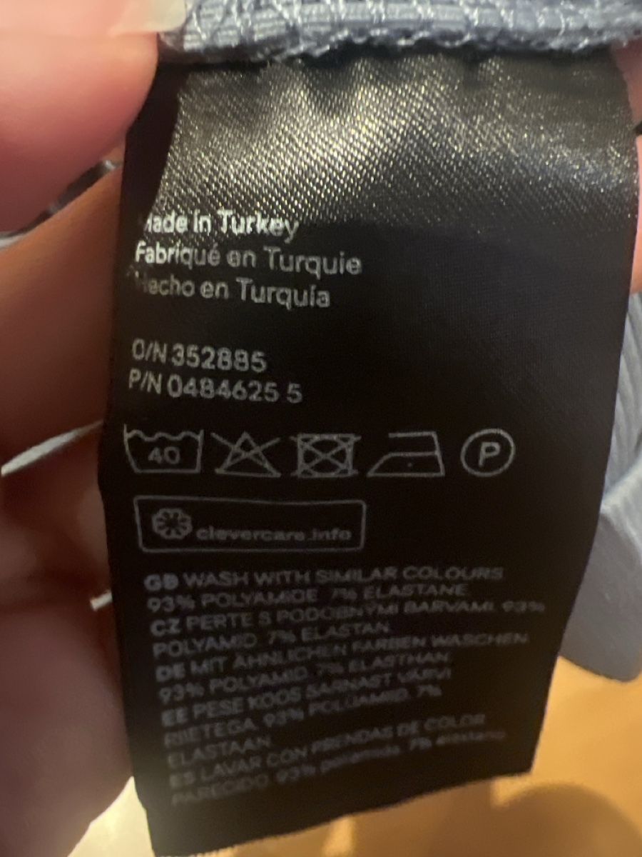 H&M Kleider: H&M Kleid – Gebraucht aus Oberengstringen von pri_c8jk 3