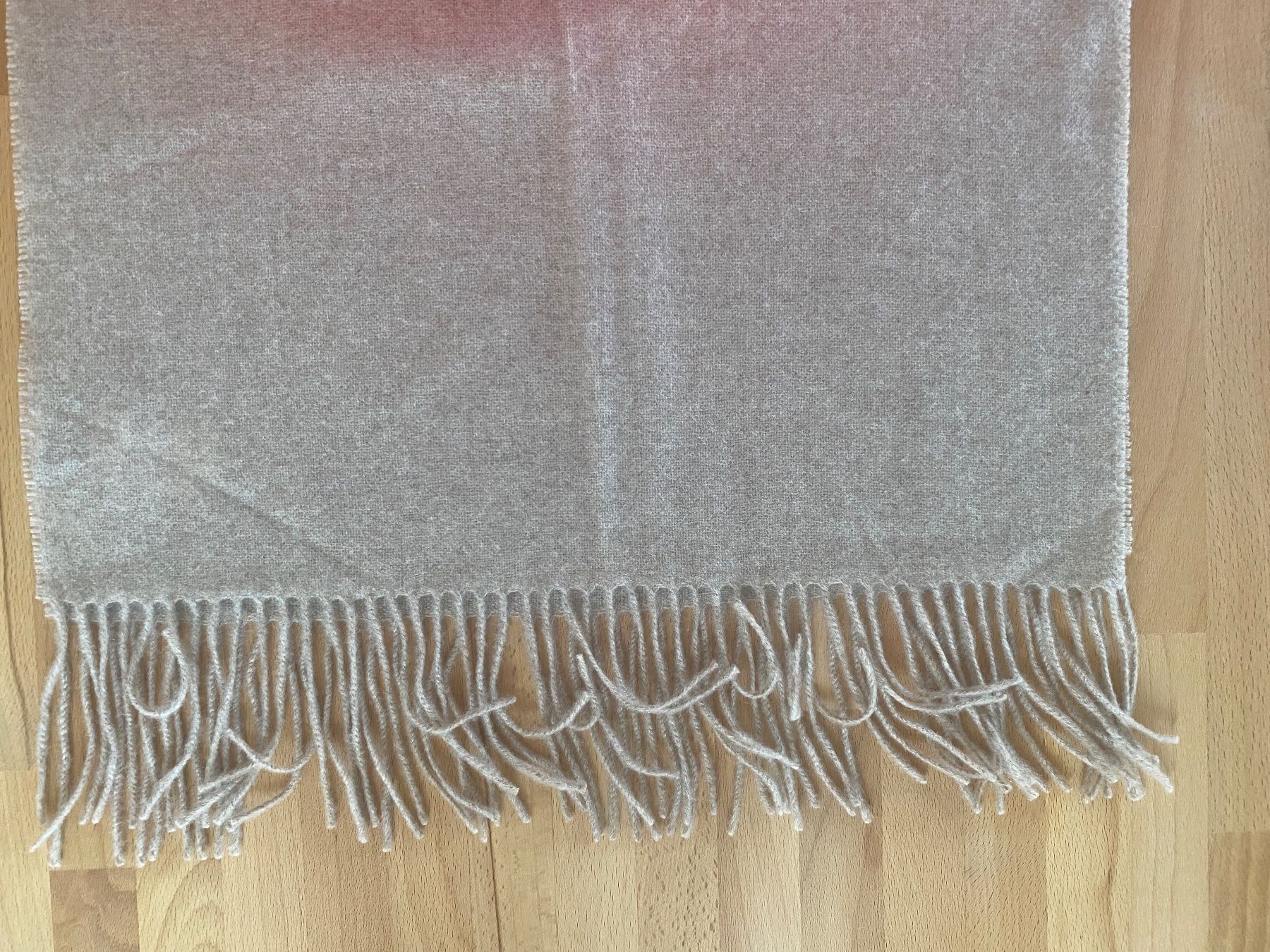 Manor Foulards, Tücher & Schals: Leichter Kaschmirschal Damen – Neu (gemäss Beschreibung) aus Solothurn von Lila_88 2