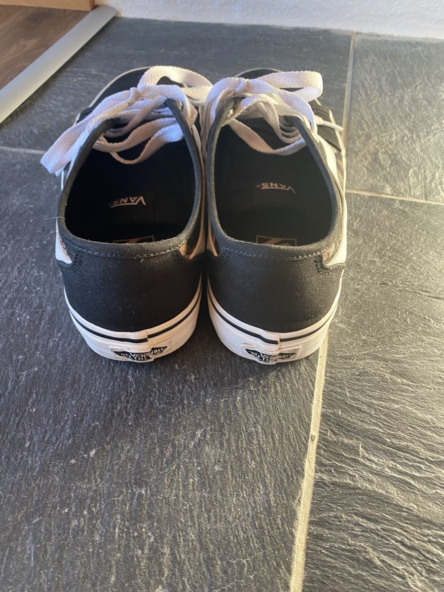Vans Damenschuhe: Vans Sneaker Gr.38 – Gebraucht aus Lantsch/ Lenz von Krawallier 3