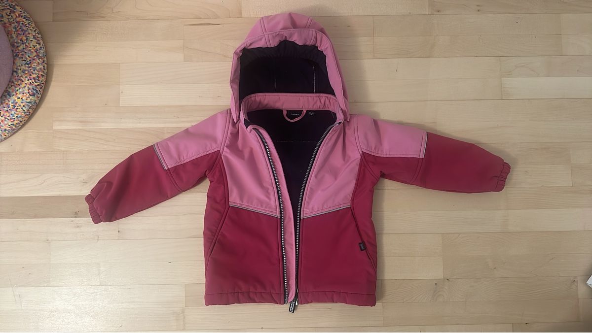 Name It Vestes & Manteaux: Kinder Softshell Jacke Pink – D'occasion à Rüschlikon par rdimova