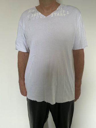 T-Shirt MMARGELA weiss mit weisser Schrift im Nacken XL