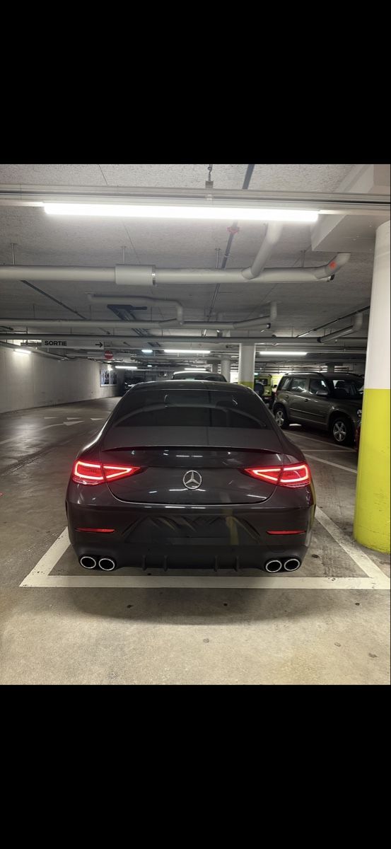 Mercedes-Benz Tutti pezzi di ricambio auto: Diffuseur CLS 53 – Nuovo (secondo la descrizione) da Granges-Paccot venduto da Fribourg17