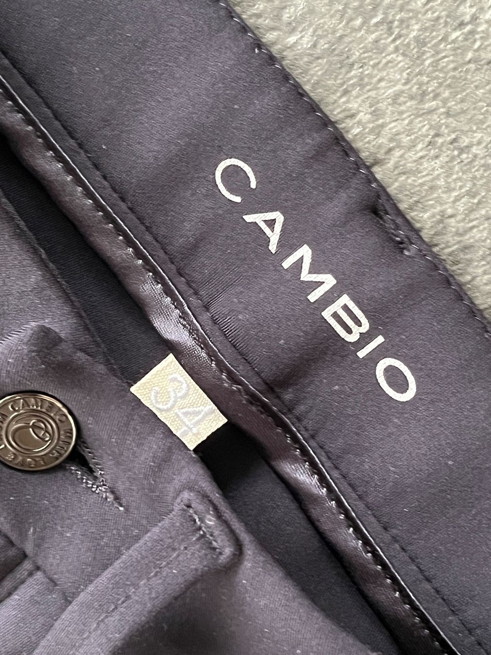 Cambio Pantaloni: CAMBIO Damen-Stretchhose - Größe 34 – Usato da Kilchberg ZH venduto da Ch.C 2
