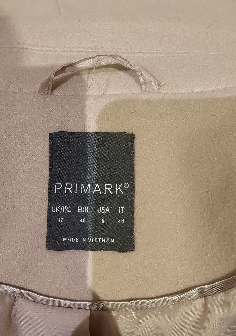 Primark Mäntel: Schöner Damenmantel – Gebraucht aus Fehraltorf von Sumin 4