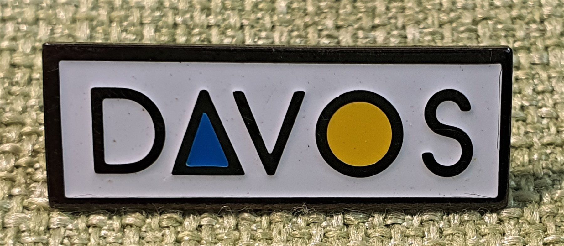Placchette & Badge: N860 - Pin DAVOS Logo – Usato da Reinach BL venduto da Boston-Verkauf