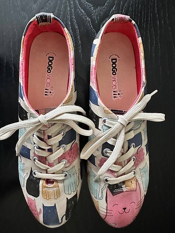 Scarpe da donna: Schuhe - DOGO Schuhe - Katzen – Usato da Zug venduto da roliro54