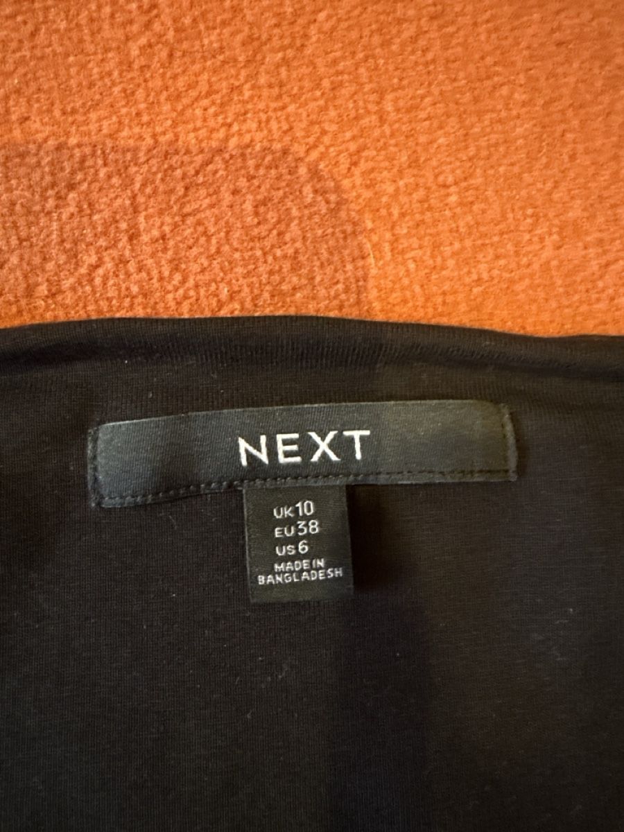 Next Top: Neues schwarzes Top – Nuovo (secondo la descrizione) da Affoltern am Albis venduto da tam_5vn5 1