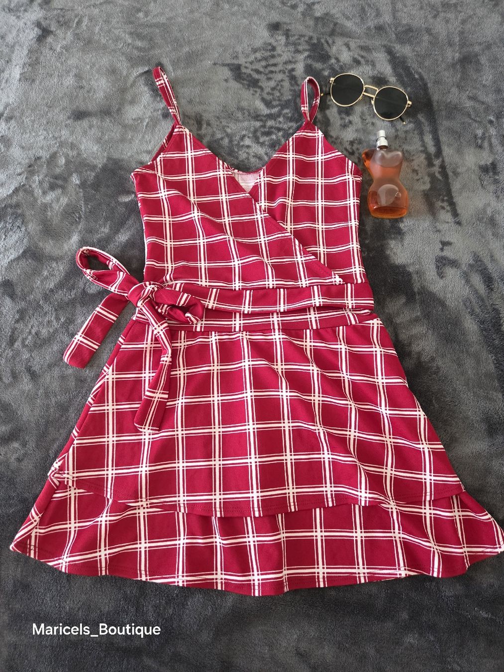 Kleider: Mini Dress New never been worn – Neu (gemäss Beschreibung) aus Winterthur von Maricels_Boutique