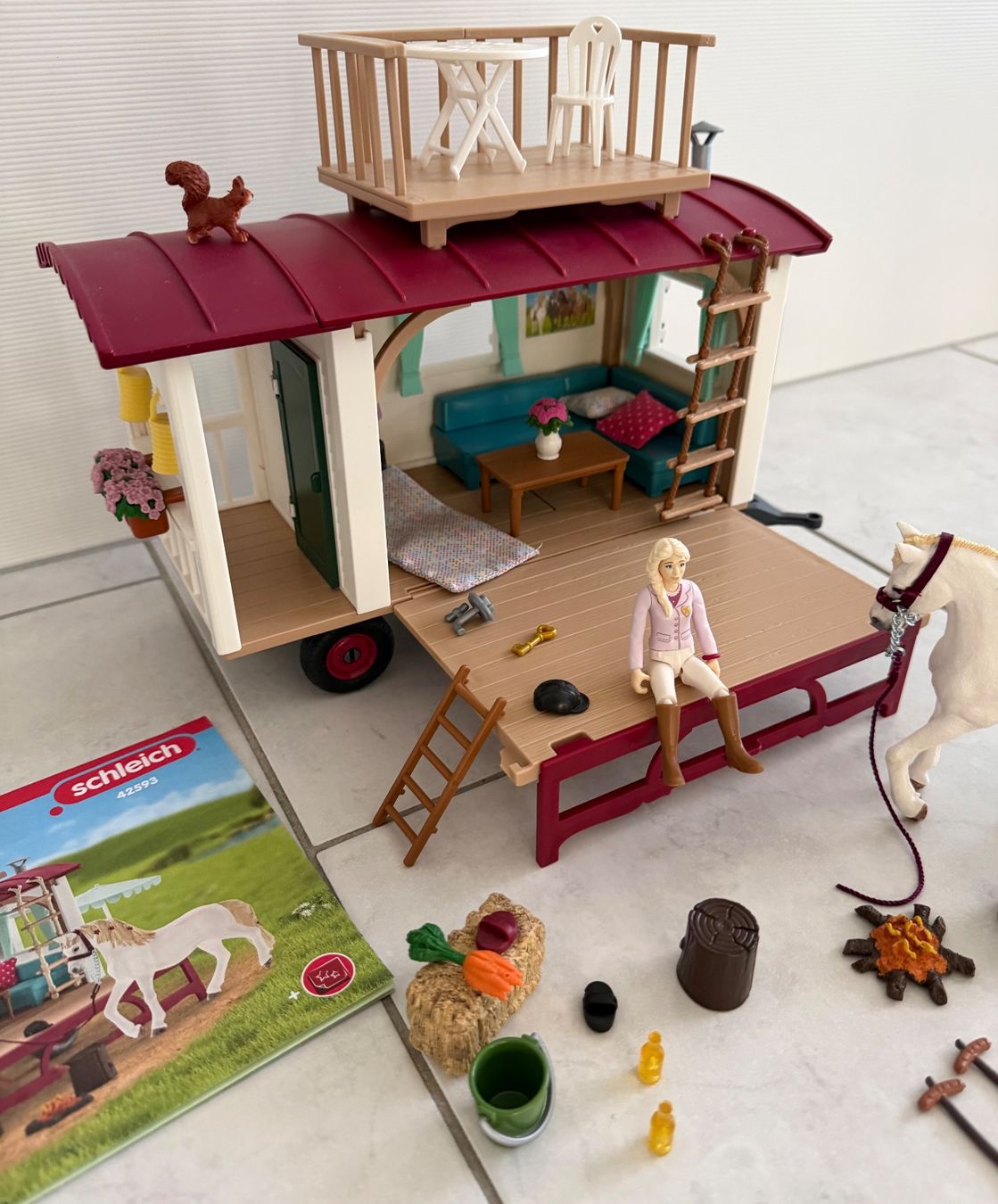 Schleich Spielzeuge: Schleich 42593 Wohnwagen – Gebraucht aus Studen BE von Ironbonehead 1