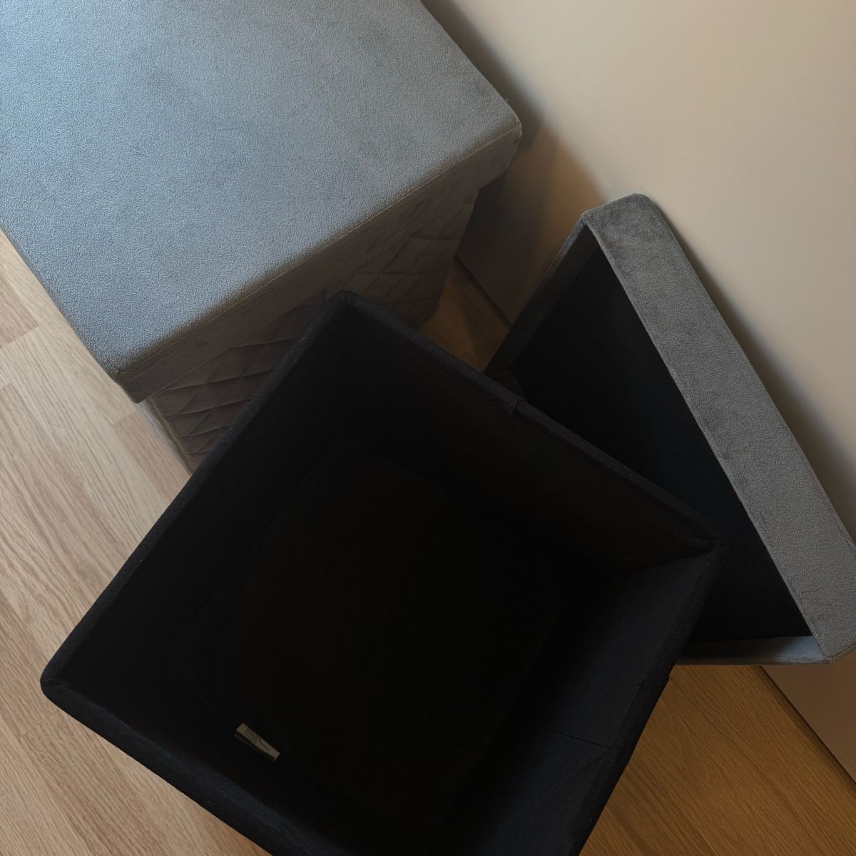 Sgabelli: 2x Hocker mit Stauraum DEPOT – Nuovo (secondo la descrizione) da Würenlingen venduto da sina.shania 4