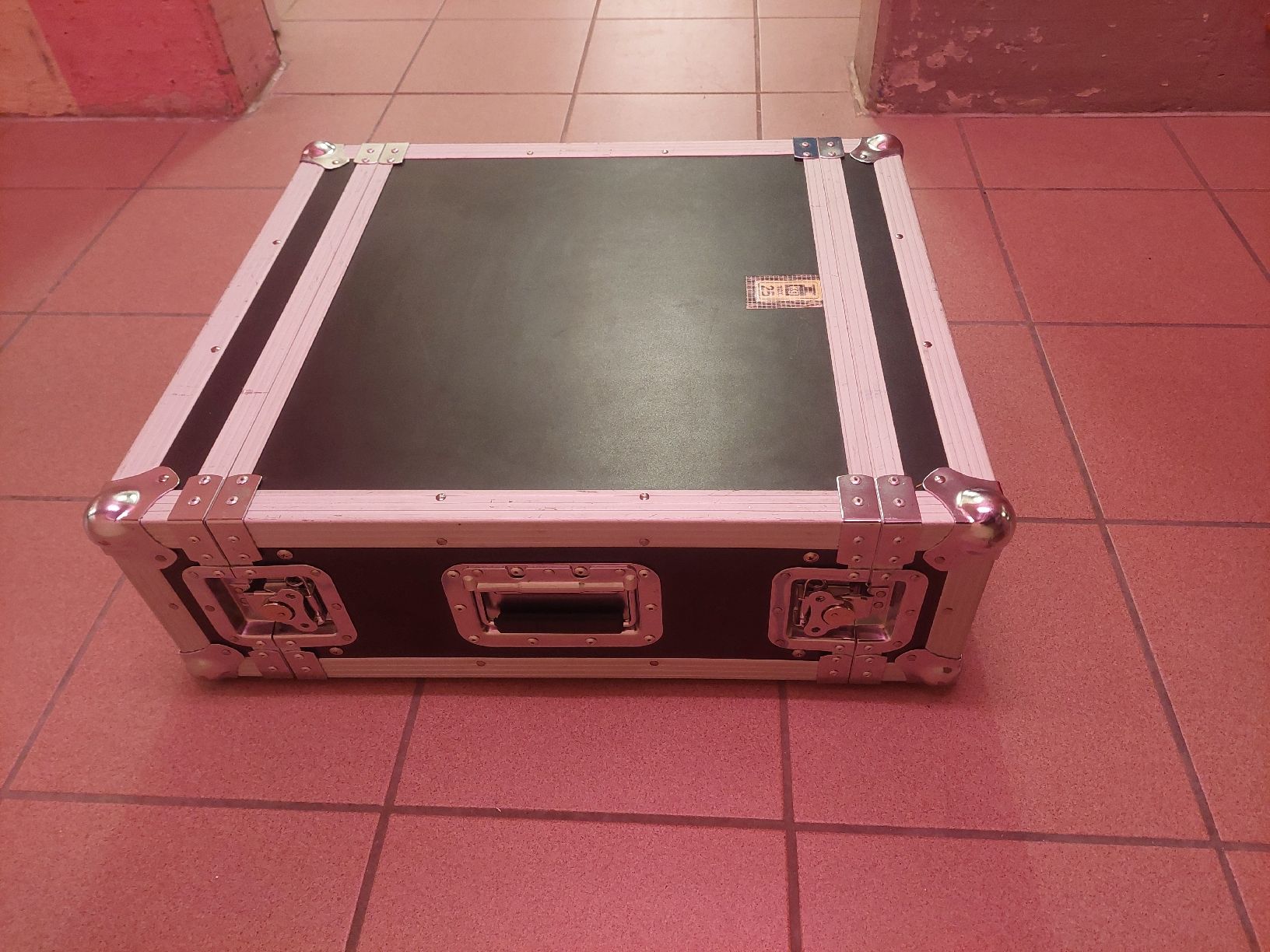Altri accessori: Flight case 19" / 4U / 63.5cm avec couvercles – Nuovo (secondo la descrizione) da Courtepin venduto da Organikal 1