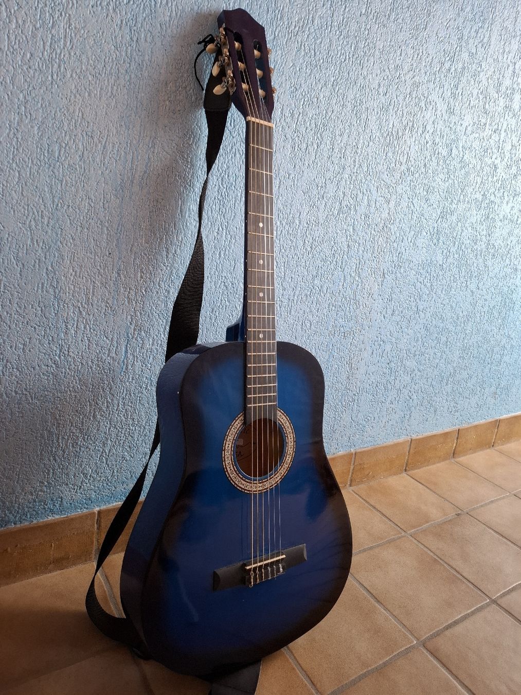 Strumenti musicali: Gitarre, optimal für Anfänger – Usato da Winterthur venduto da lea_ktj2