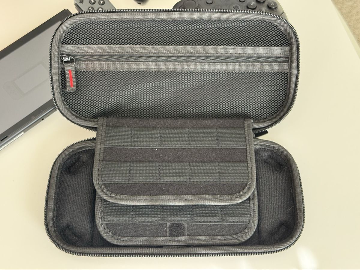 Nintendo Console: Nintendo Switch (V2) Set komplett, 2x Pro Controller, 400GB – Nuovo (secondo la descrizione) da Stansstad venduto da ck1386 5