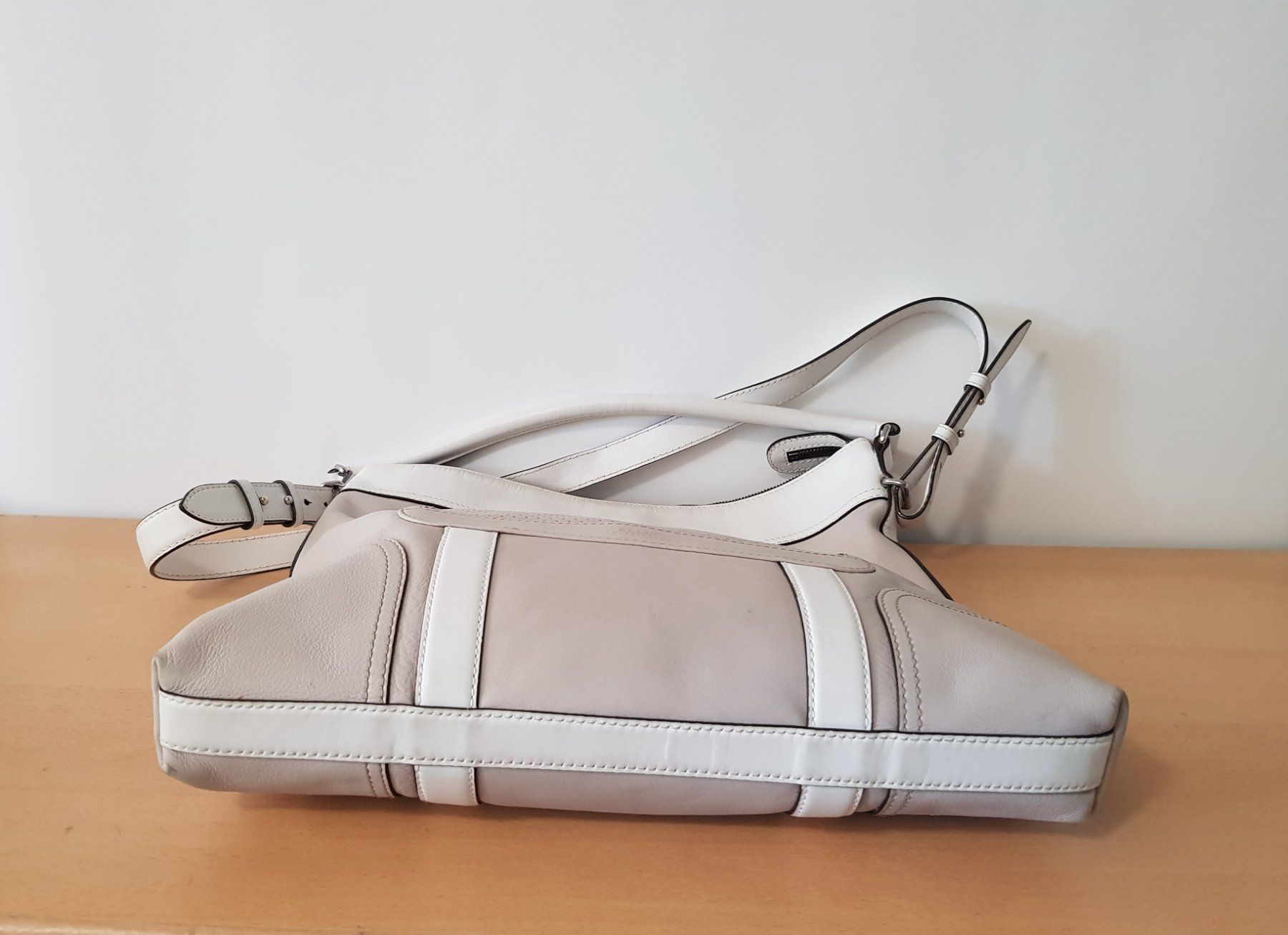 Bally Borse da donna: Bally Leder Handtasche in Beige – Usato da Basel venduto da chien008 5