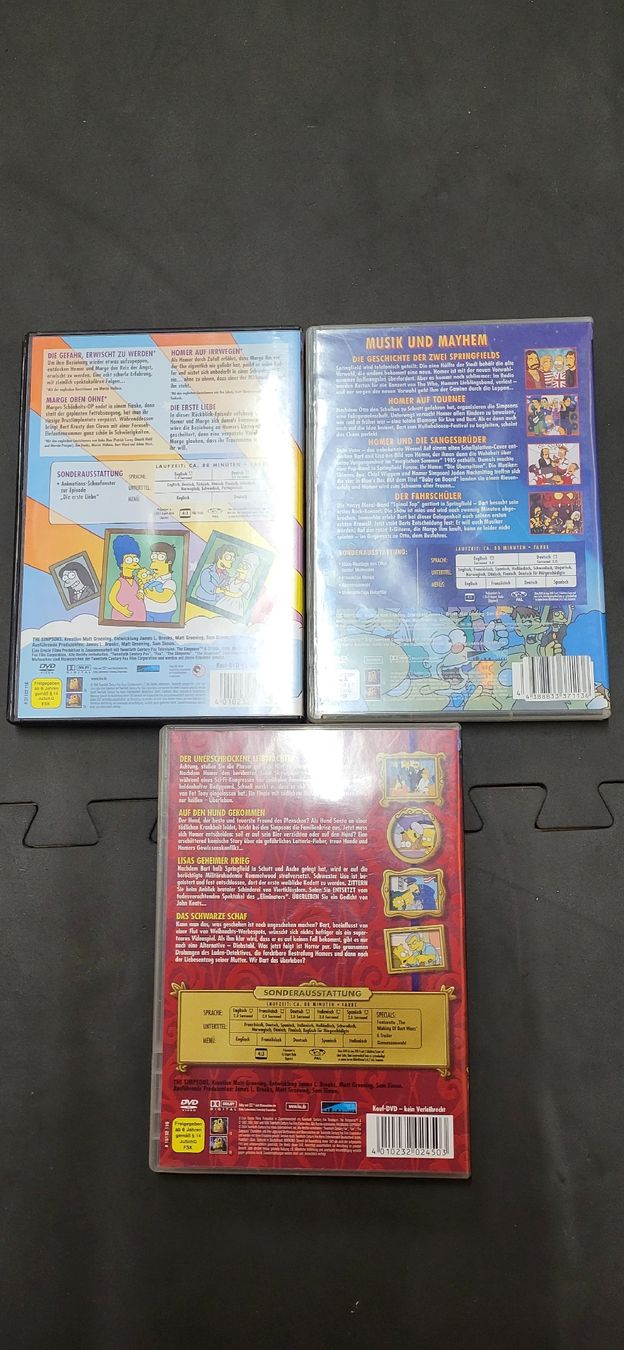 Tutti i DVDs: 3 The Simpsons DVD's – Usato da Langwies venduto da Erdmann81