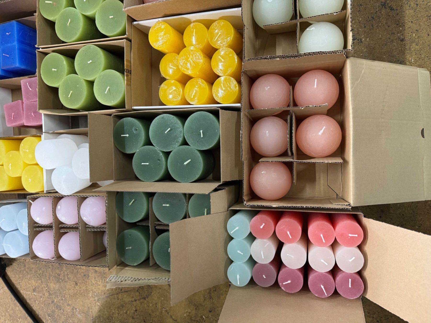 Kerzen: 478 Posten Raureifkerzen aus Liquidation – Gebraucht aus Derendingen von Meisterstuecke 5