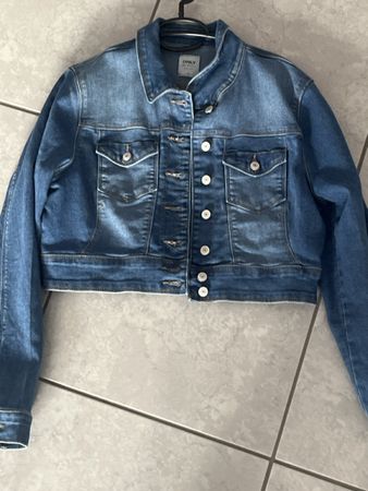 Only Jeans Jacke, Grösse 40, ideal für den Übergang!