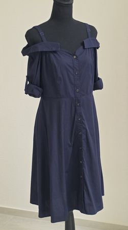  Sehr Schönes Kleid Mohito dunkelblau Groesse 38
