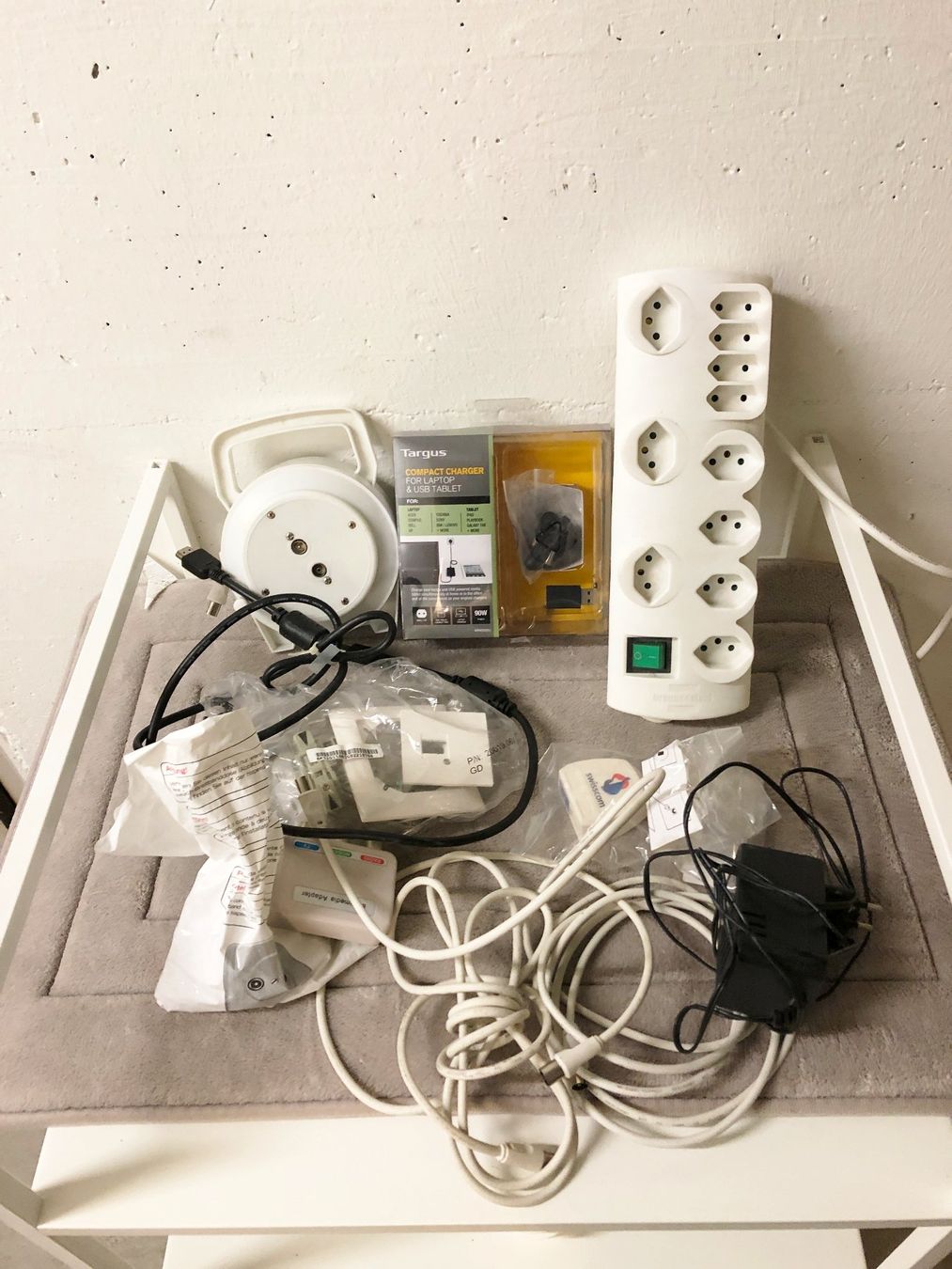 Spine: Elektrosachen alles zusammen – Usato da Glattbrugg venduto da Ariel012 1