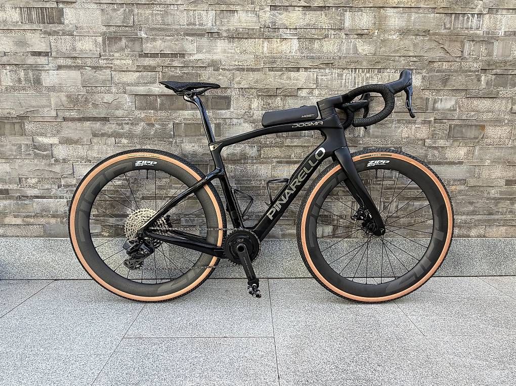 Velos: Pinarello Dogma GR – Gebraucht aus Aïre von Begel69
