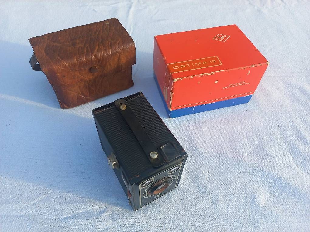 Fotocamera: AGFA Optima 1a / AGFA Box 44 (oder wie auch immer...) – Usato da Frauenkappelen venduto da Chruetzhubel 1