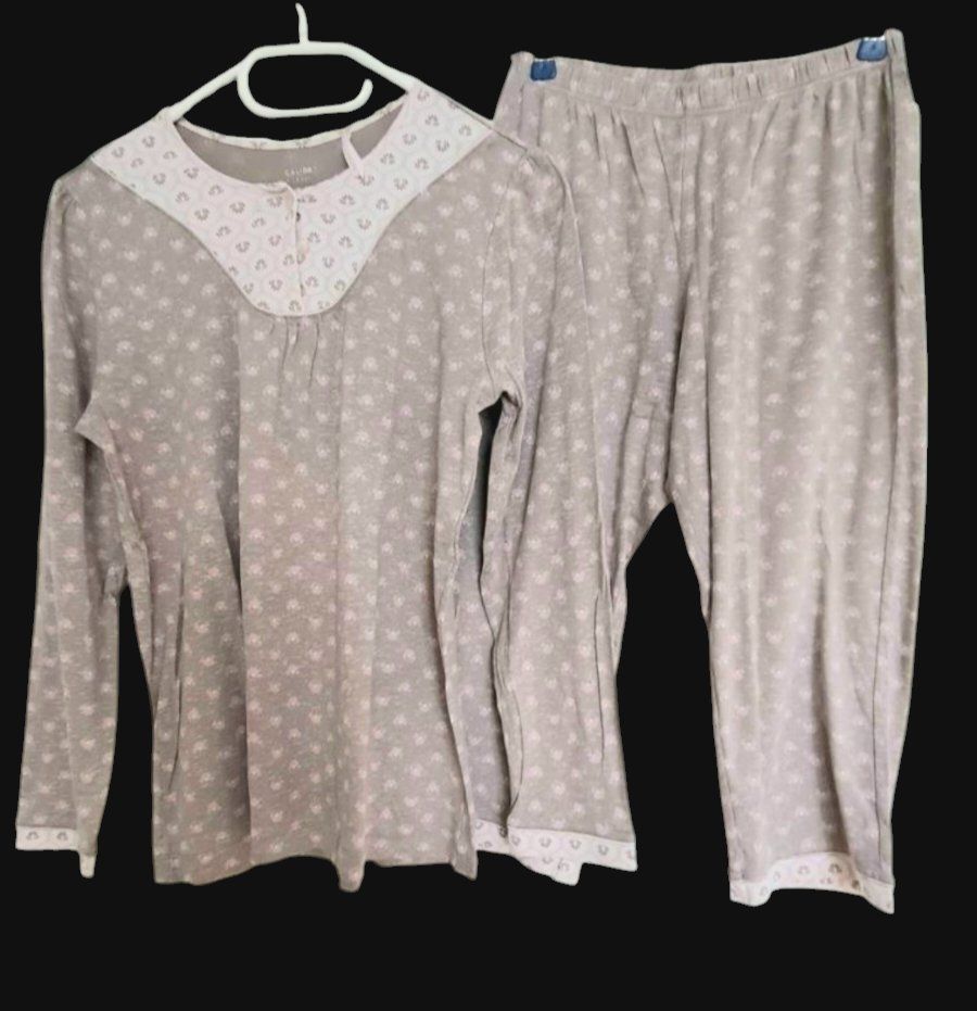 Calida Negligees & Pigiami: Calida Pyjama Gr. XS – Usato da Liestal venduto da Mas-Y-Mas