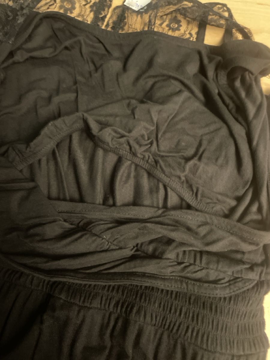 Vestiti: Schickes schwarzes Spitzen Stillkleid Gr. S – Usato da Obergerlafingen venduto da cabo4 3