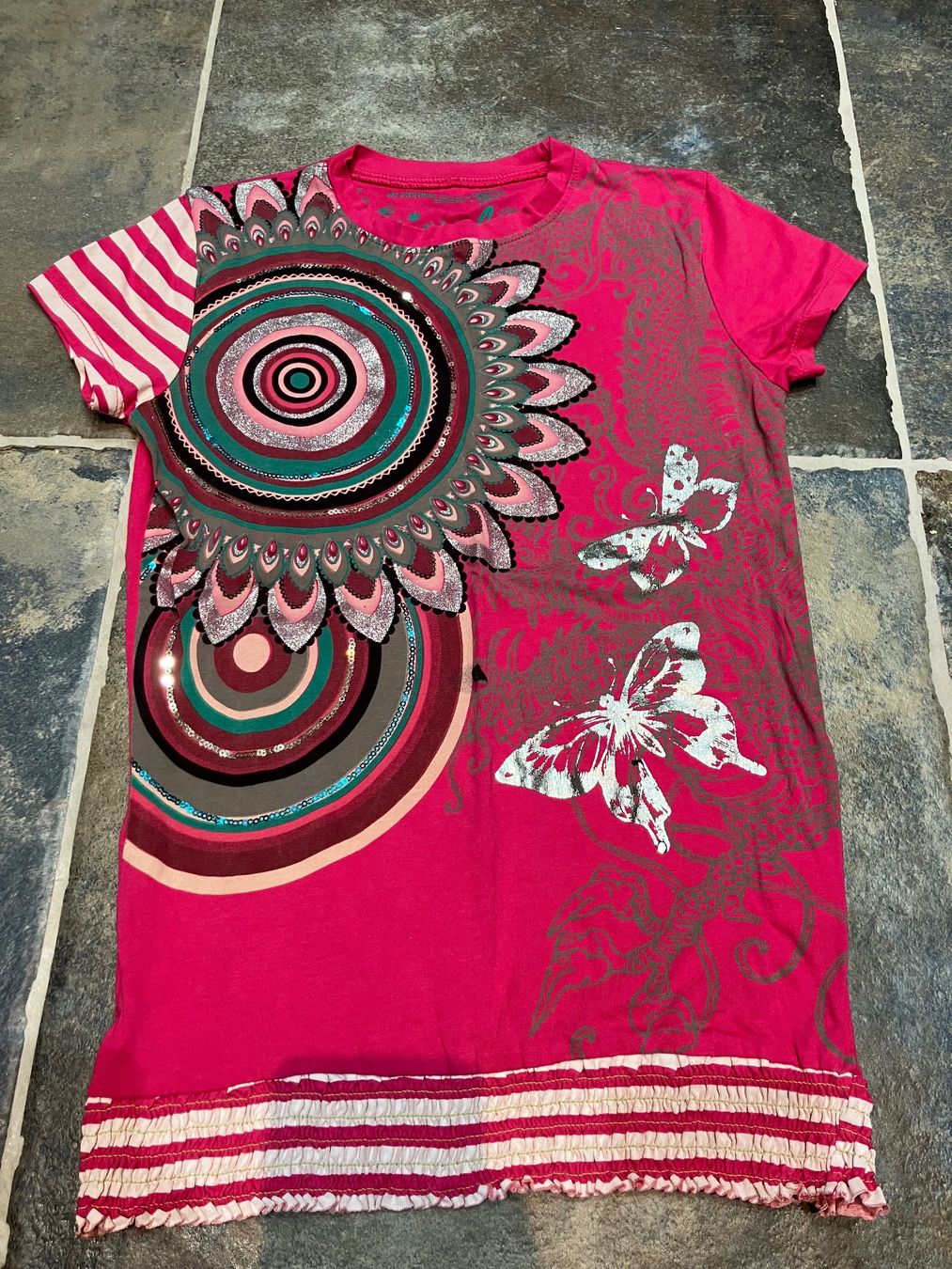 Desigual Camicette, T-shirt & Top: Desigual t shirt 134-150 – Usato da Epesses venduto da moss_r