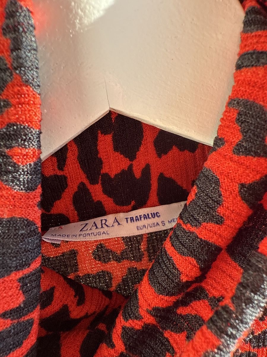 Zara Vestiti: Robe pull Zara motif léopard rouge et noir Taille S comme ne – Nuovo (secondo la descrizione) da Evilard venduto da Mamarsi 2